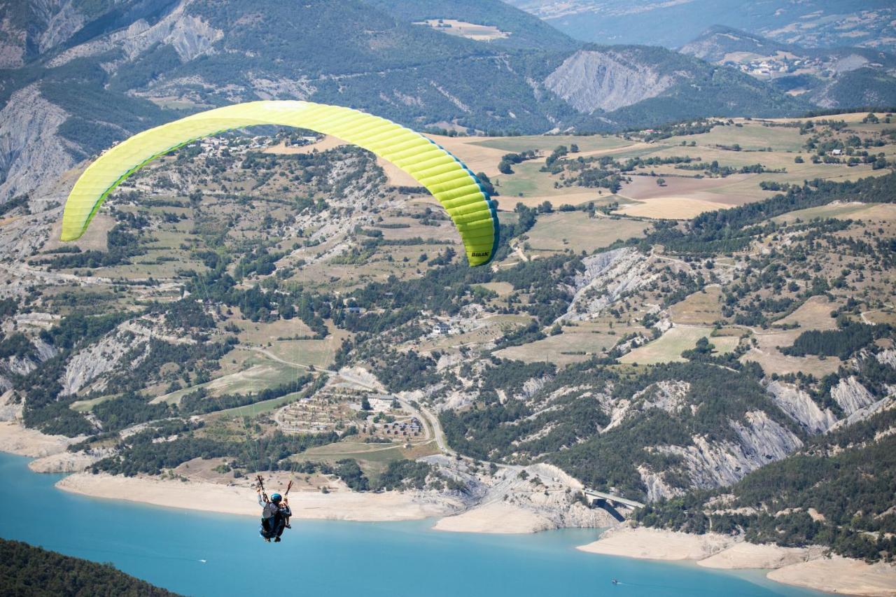 Huttopia Lac De Serre-Poncon Le Lautaret Екстериор снимка